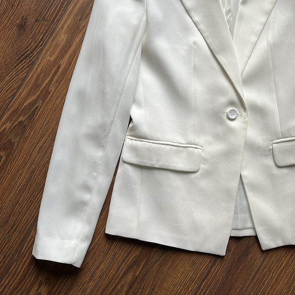 Mural Blazer Jacket - White - Picture 3 of 11